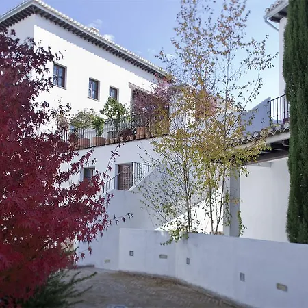 スマート スイート アルバイシン アパート *